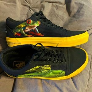 National Geographic VANS